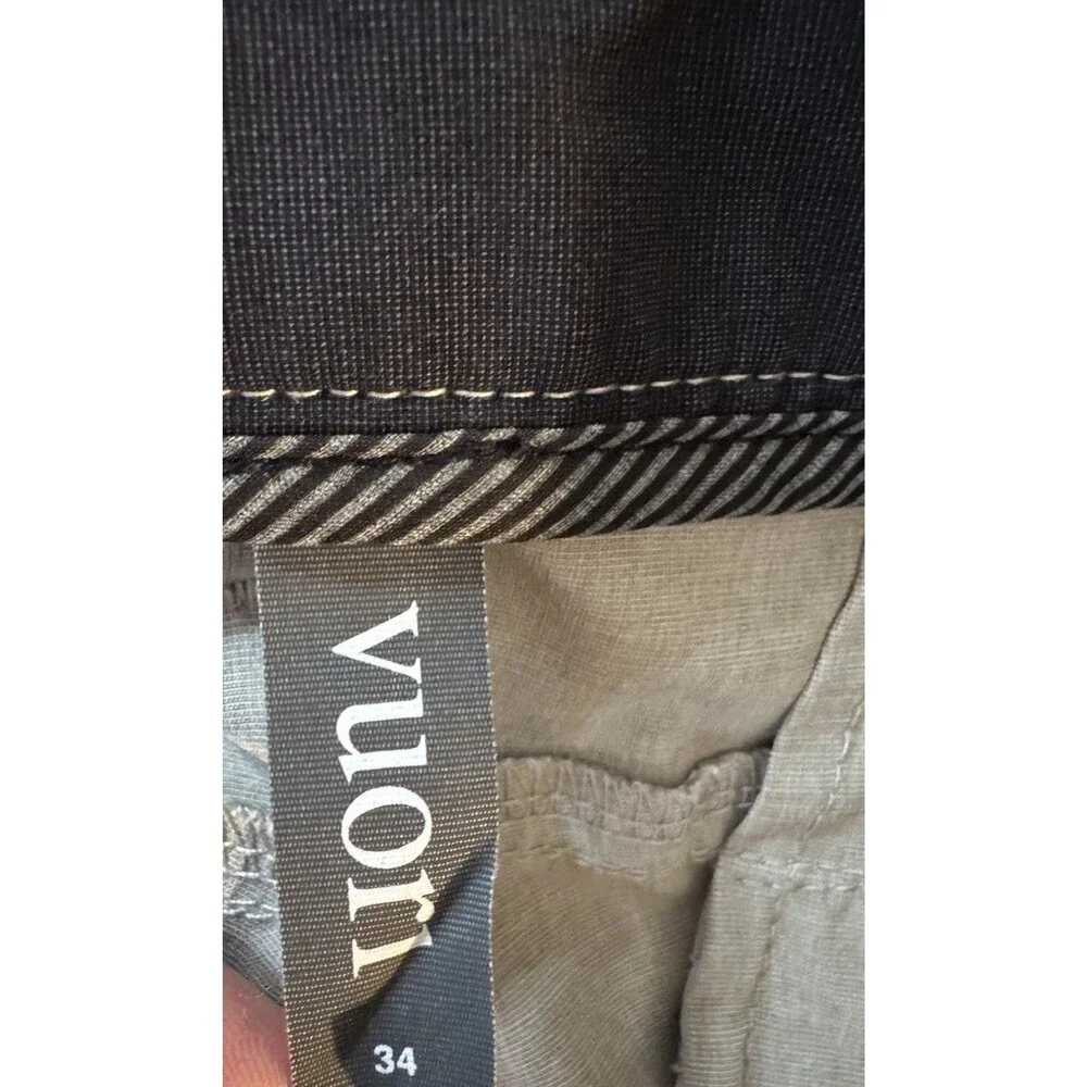 Vuori Fleet Shorts Men Beige Chino Pockets Flat Front Outdoor Size 34